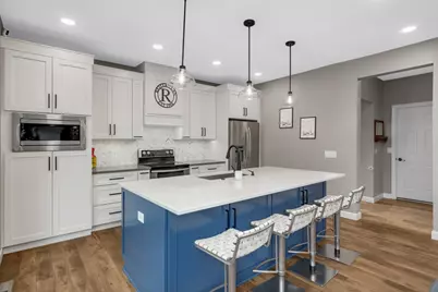 3136 N View Lane, Woodbury, MN 55125 - Photo 16