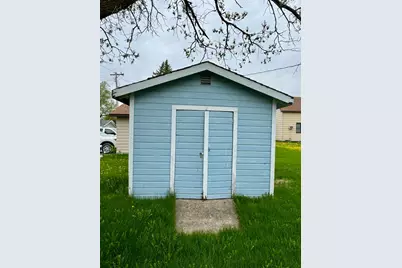 810 2nd Street NE, Roseau, MN 56751 - Photo 16