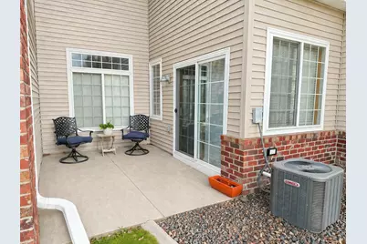 17613 38th Avenue N, Plymouth, MN 55446 - Photo 2