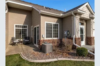 17613 38th Avenue N, Plymouth, MN 55446 - Photo 2