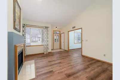 17613 38th Avenue N, Plymouth, MN 55446 - Photo 6