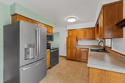 4005 16th Avenue NW, Rochester, MN 55901 - Photo 6