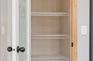 15376 Plumstone Dr, Eden Prairie, MN 55347 - Photo 24