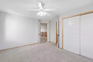 15376 Plumstone Dr, Eden Prairie, MN 55347 - Photo 36