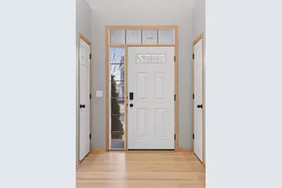 15376 Plumstone Drive, Eden Prairie, MN 55347 - Photo 6