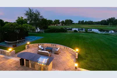 18355 Nicklaus Way, Eden Prairie, MN 55347 - Photo 4