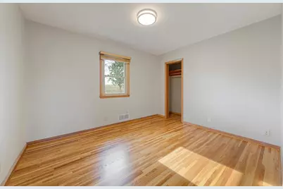 2335 4th Street NW, Faribault, MN 55021 - Photo 18