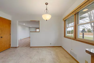 2335 4th Street NW, Faribault, MN 55021 - Photo 6