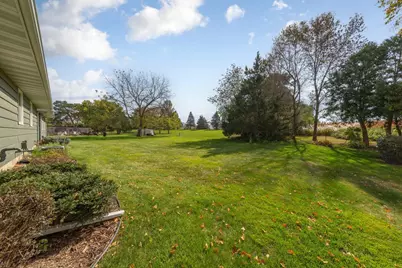 2335 4th Street NW, Faribault, MN 55021 - Photo 38