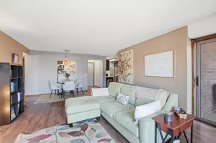 26 10th Street W, Saint Paul, MN 55102 - Photo 8