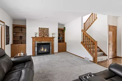 9328 Woodridge Way, Savage, MN 55378 - Photo 6