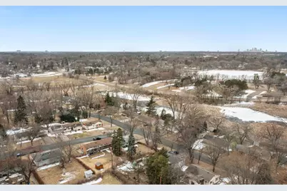 807 Rose Place, Roseville, MN 55113 - Photo 60