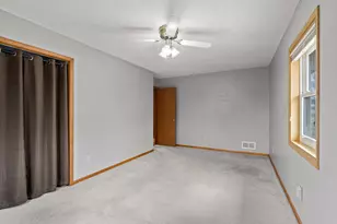 807 Rose Pl, Roseville, MN 55113 - Photo 38