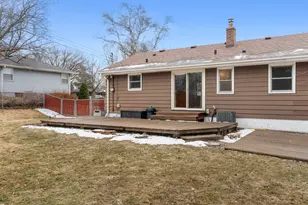 807 Rose Pl, Roseville, MN 55113 - Photo 48