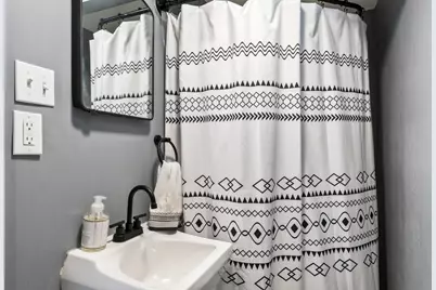 2200 2nd Avenue NW, Austin, MN 55912 - Photo 34