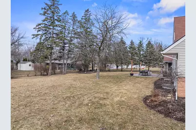 2200 2nd Avenue NW, Austin, MN 55912 - Photo 4