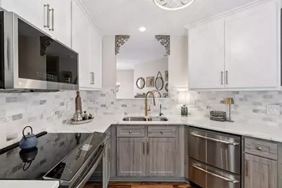 18913 96th Avenue N, Maple Grove, MN 55311 - Photo 4