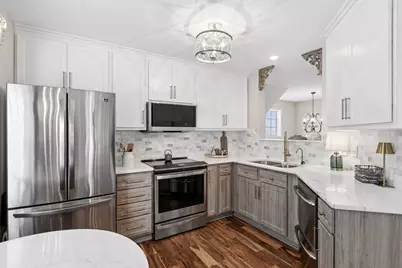 18913 96th Avenue N, Maple Grove, MN 55311 - Photo 2