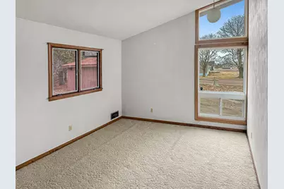 511 Guide Street N, Welcome, MN 56181 - Photo 20