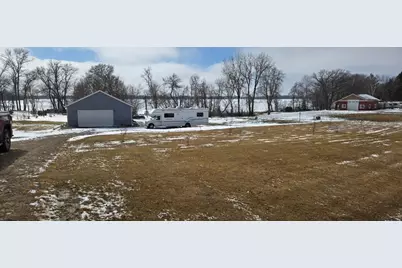 17536 Aaron Heights NW, Evansville, MN 56326 - Photo 2