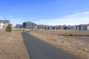 1901 Aztec Ave, Shakopee, MN 55379 - Photo 32