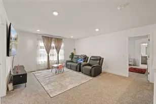 1901 Aztec Ave, Shakopee, MN 55379 - Photo 14