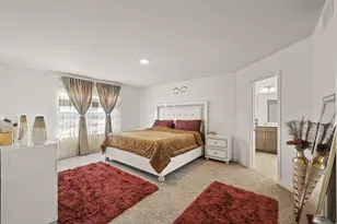 1901 Aztec Ave, Shakopee, MN 55379 - Photo 16