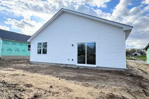 719 Vista Ct, Hanover, MN 55341 - Photo 2