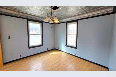 1641 Concord Street S, South Saint Paul, MN 55075 - Photo 4