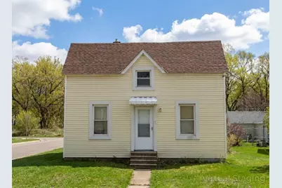 1641 Concord Street S, South Saint Paul, MN 55075 - Photo 1