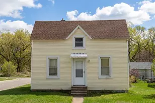1641 Concord St S, South Saint Paul, MN 55075 - Photo 1