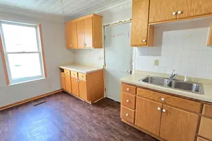 1641 Concord St S, South Saint Paul, MN 55075 - Photo 6