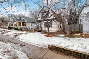 1484 Charles Ave, Saint Paul, MN 55104 - Photo 2