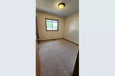 1404 City View Court NE, Rochester, MN 55906 - Photo 12