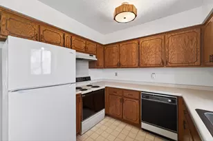 2721 Meadow Ln, Monticello, MN 55362 - Photo 10