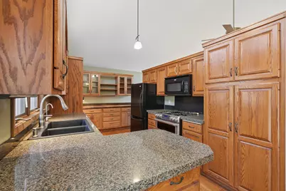 5088 Wild Canyon Drive, Woodbury, MN 55129 - Photo 6