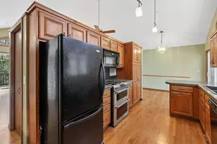 5088 Wild Canyon Dr, Woodbury, MN 55129 - Photo 8