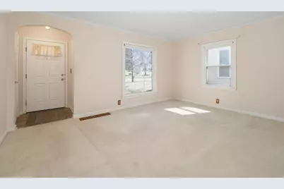 3036 Nevada Avenue S, Saint Louis Park, MN 55426 - Photo 6