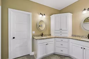 1316 Bluff Border Rd, New Richmond, WI 54017 - Photo 12