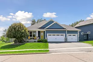 1316 Bluff Border Rd, New Richmond, WI 54017 - Photo 2