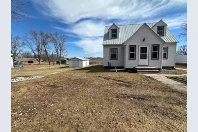 232 Drury Avenue, Lowry, MN 56349 - Photo 2