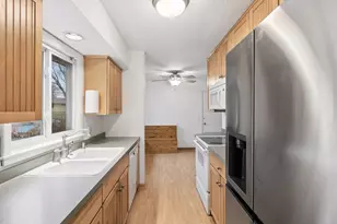 8420 Meadow Lake Road E, New Hope, MN 55428 - Photo 12