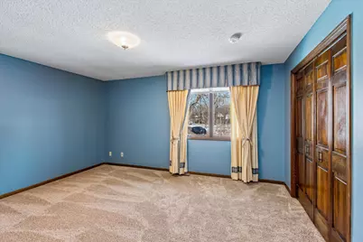 205 Hillcrest Court, Burnsville, MN 55337 - Photo 32