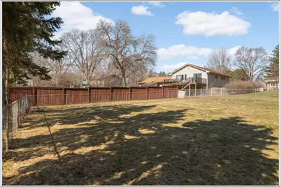 8501 Zanzibar Lane N, Maple Grove, MN 55311 - Photo 36