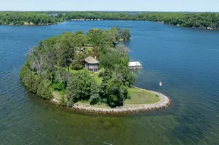 1000 Gale Island, Shorewood, MN 55331 - Photo 4