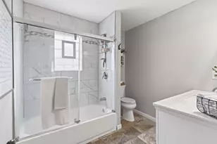 2123 Fairways Ln, Roseville, MN 55113 - Photo 28