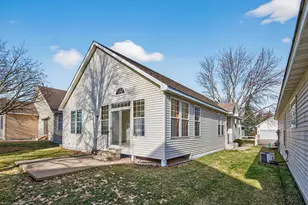 442 Meadowood Ln, Burnsville, MN 55337 - Photo 32