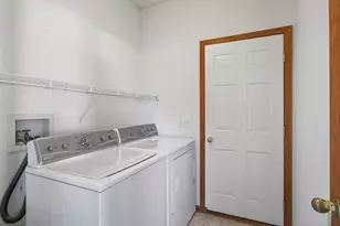 442 Meadowood Ln, Burnsville, MN 55337 - Photo 28