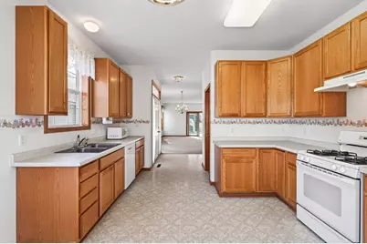 442 Meadowood Lane, Burnsville, MN 55337 - Photo 12