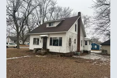 320 S McCornell Avenue, Parkers Prairie, MN 56361 - Photo 1